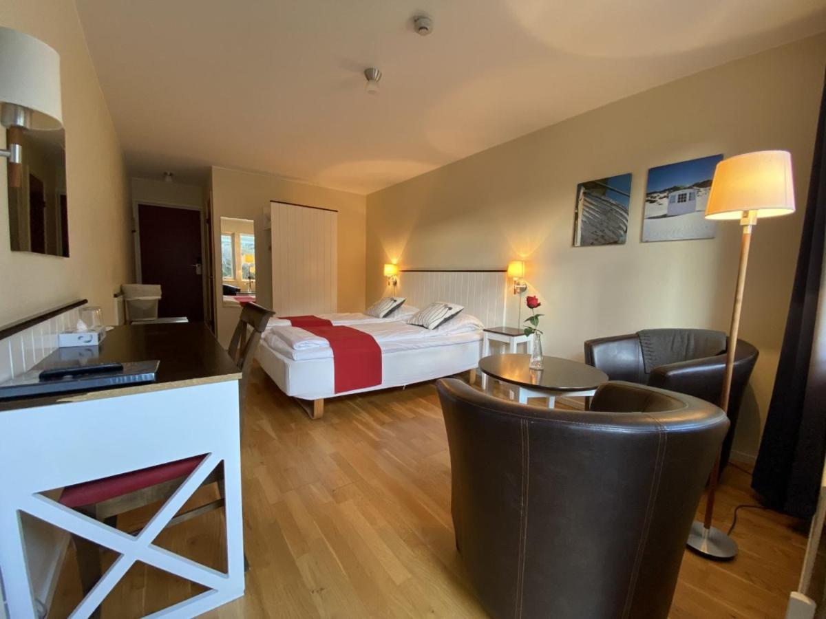 Nordby Hotell Lervik Extérieur photo