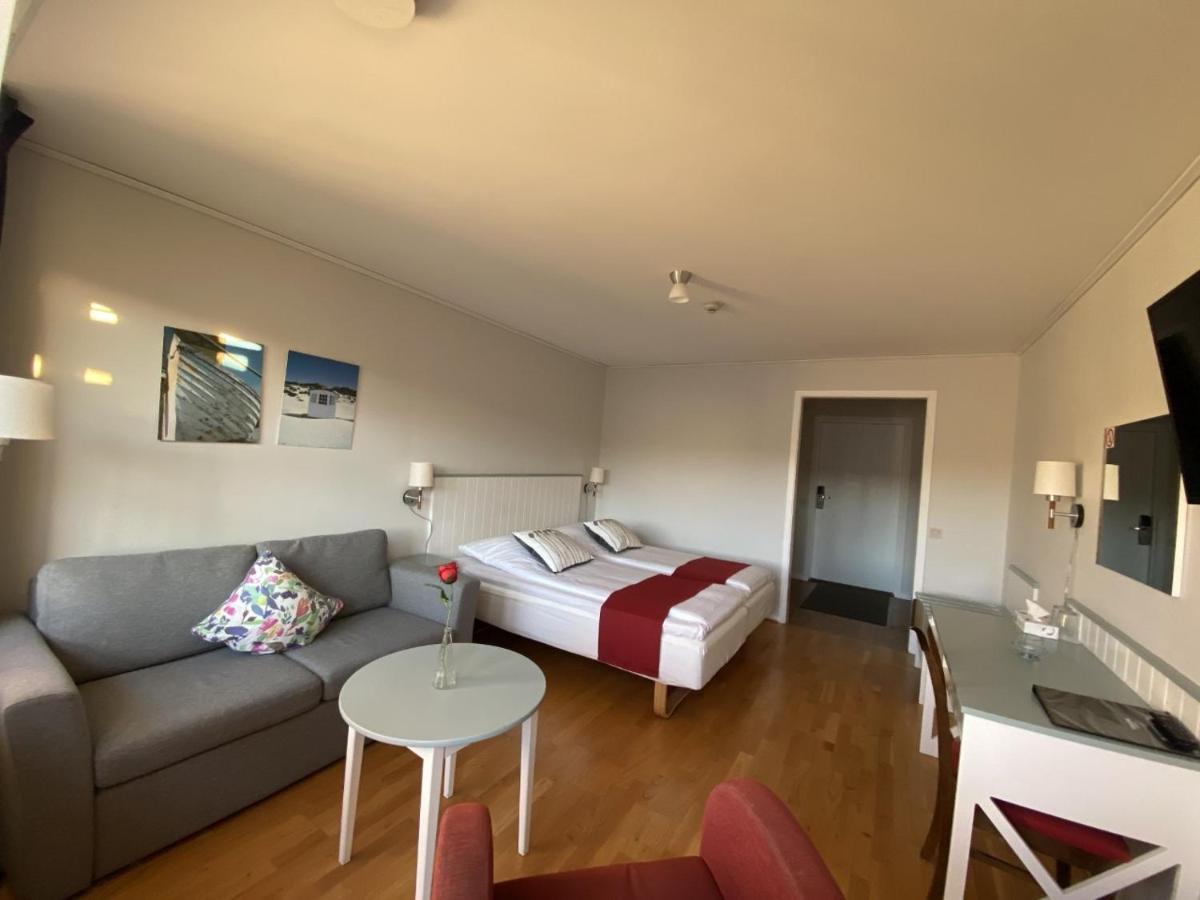 Nordby Hotell Lervik Extérieur photo