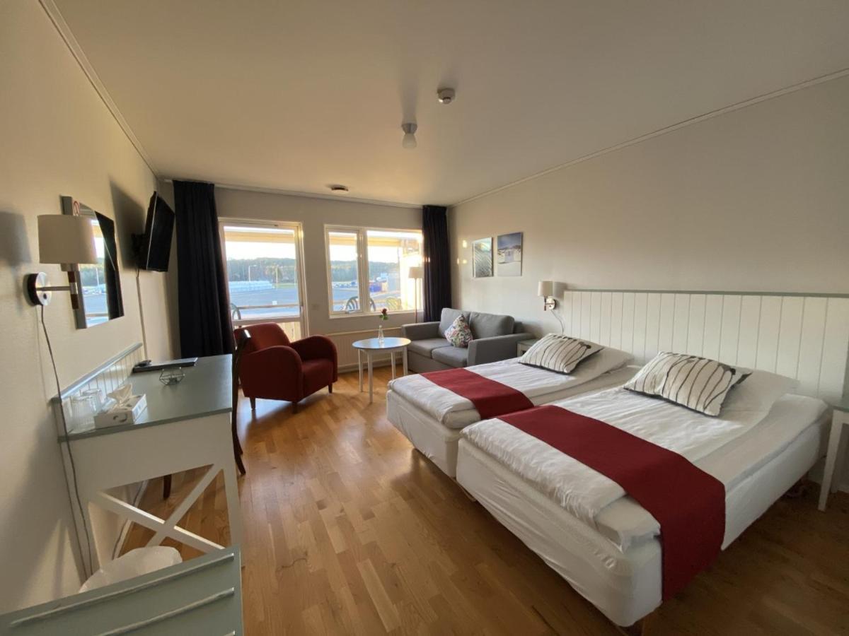 Nordby Hotell Lervik Extérieur photo