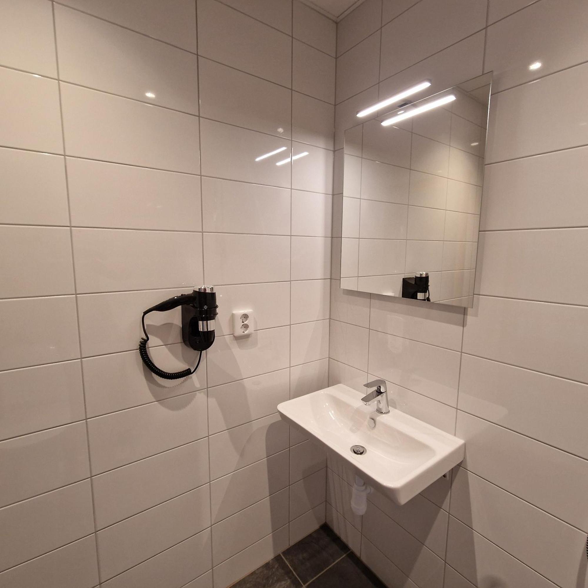 Nordby Hotell Lervik Extérieur photo